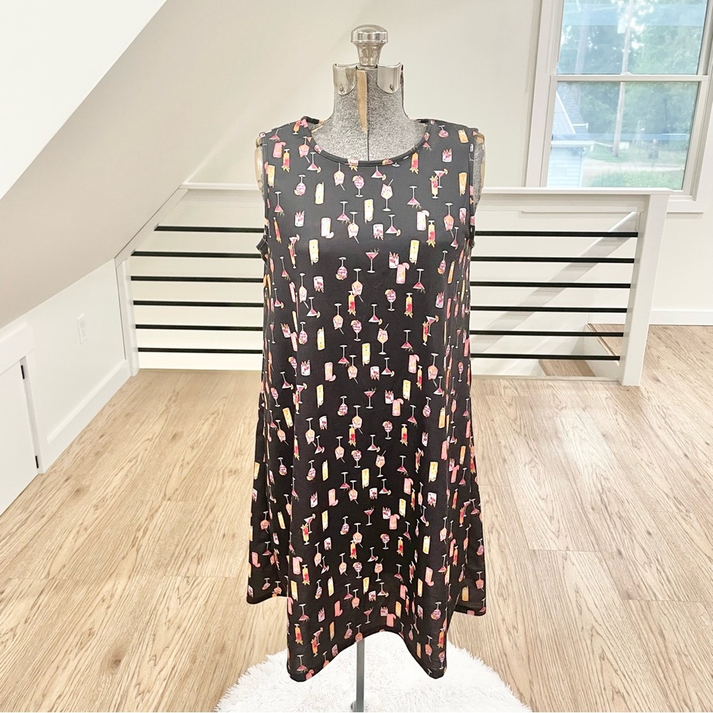 Party dress NWT celebration cocktail drinks sleeveless light weight black pink